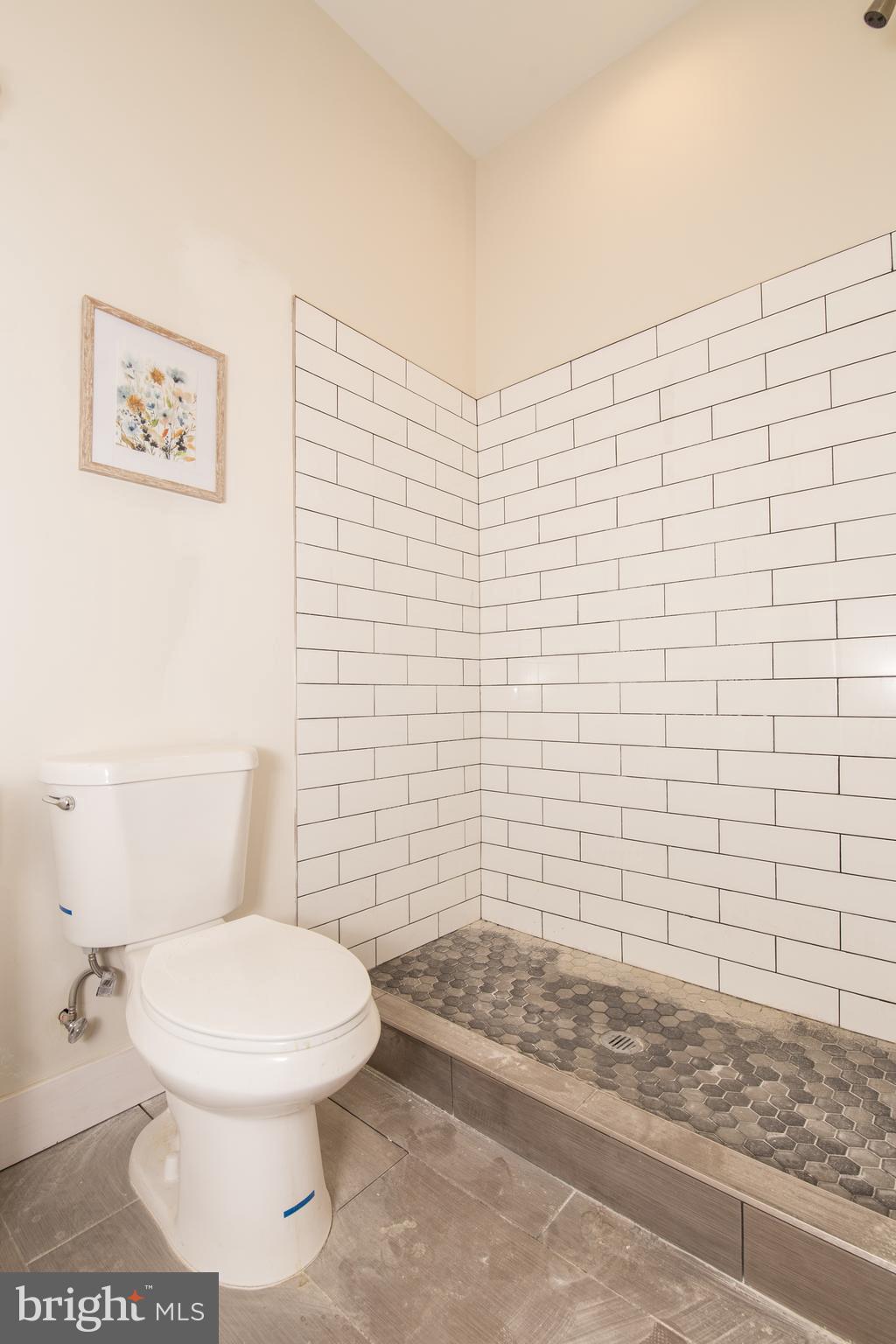 PHILADELPHIA (SOUTH) - Residential Lease