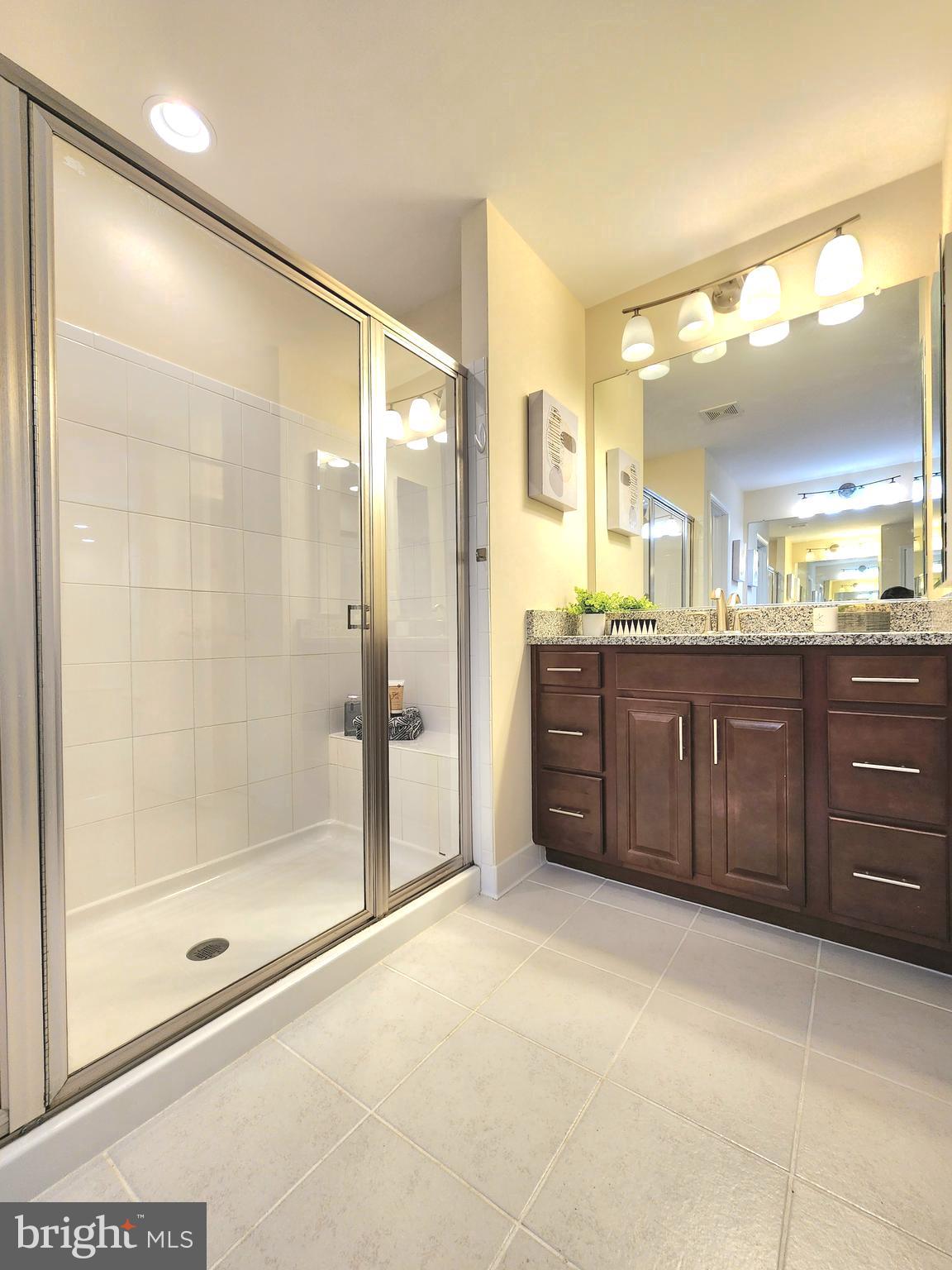 NORBORNE GLEBE - Residential