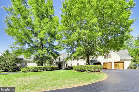 Photo of 9001 Persimmon Tree Road, POTOMAC, MD 20854 (MLS # MDMC2227590)