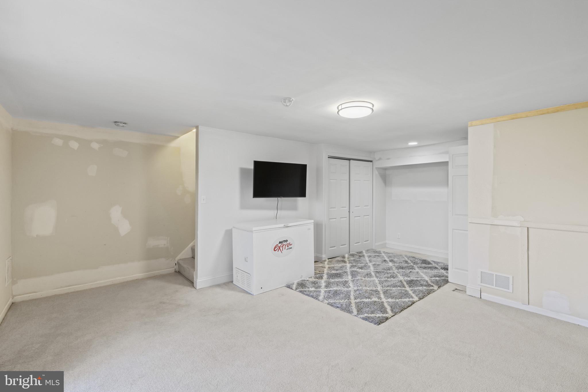 TIMBERBROOKE - Residential