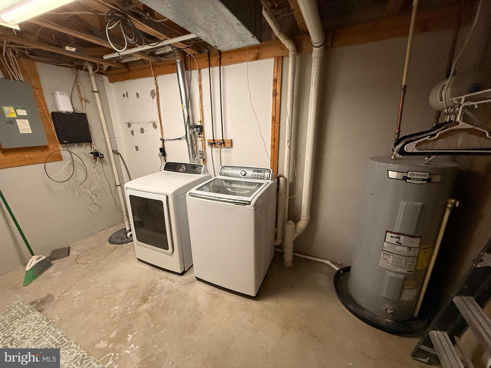 TIMBERBROOKE - Residential