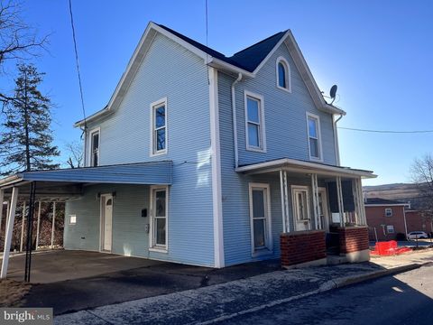 Homes For Sale - 124 S Water Street<br/> FROSTBURG, MD 21532