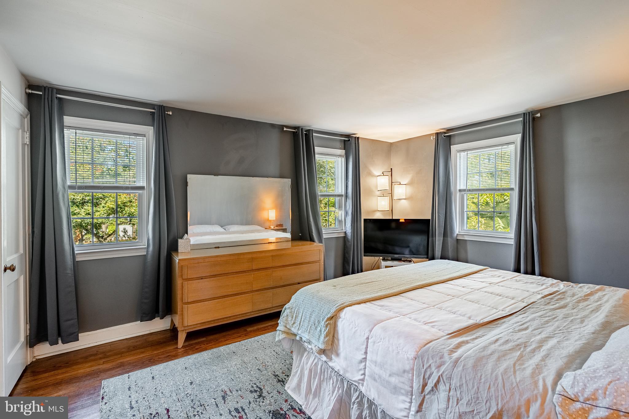 DREXEL PLAZA - Residential