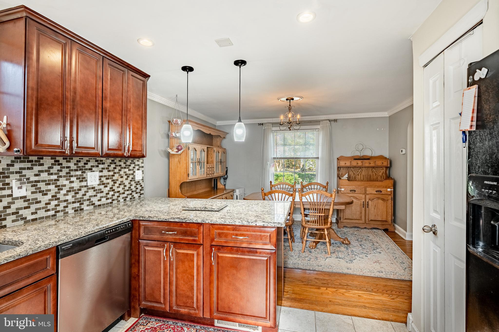 DREXEL PLAZA - Residential