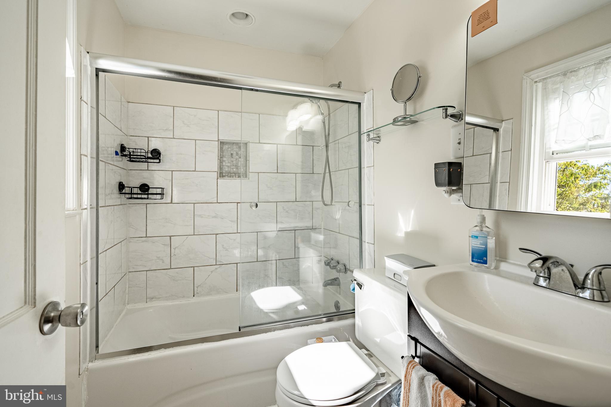 DREXEL PLAZA - Residential