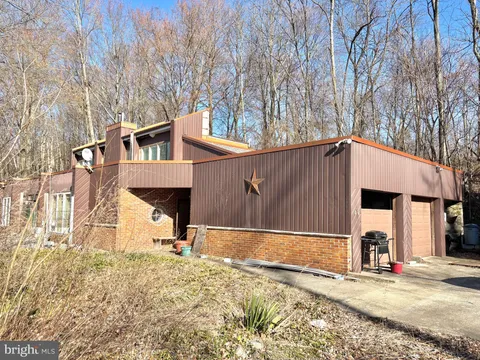 549 Fairview Avenue, Lewistown, PA 17044 - MLS#: PAMF2051902