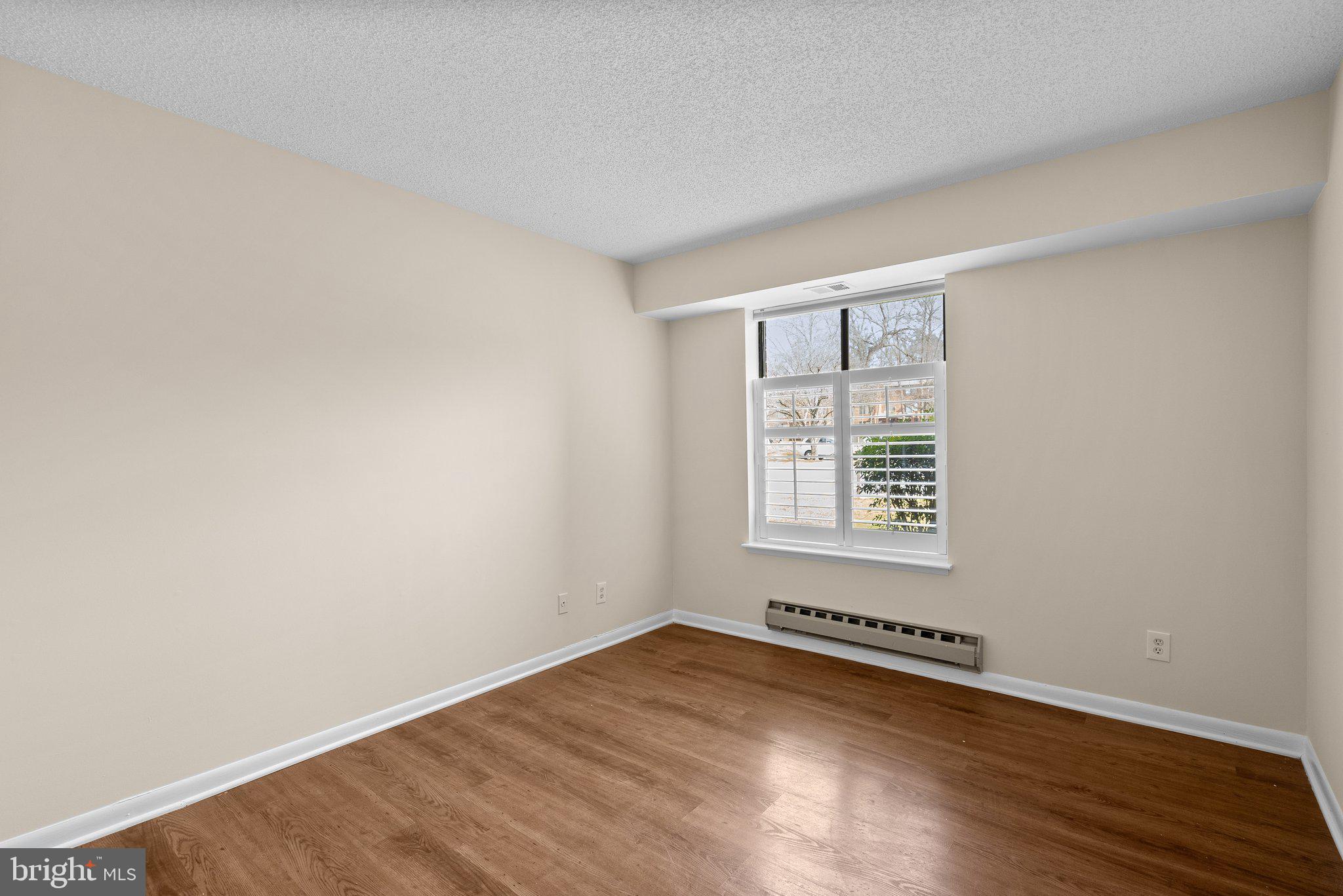 ROSSMOOR MUTUAL #19B - Residential