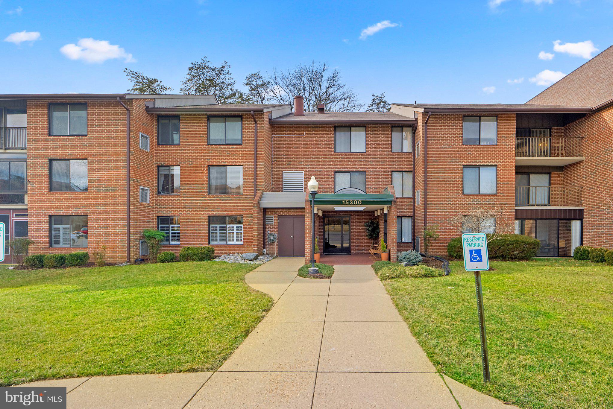 ROSSMOOR MUTUAL #19B - Residential