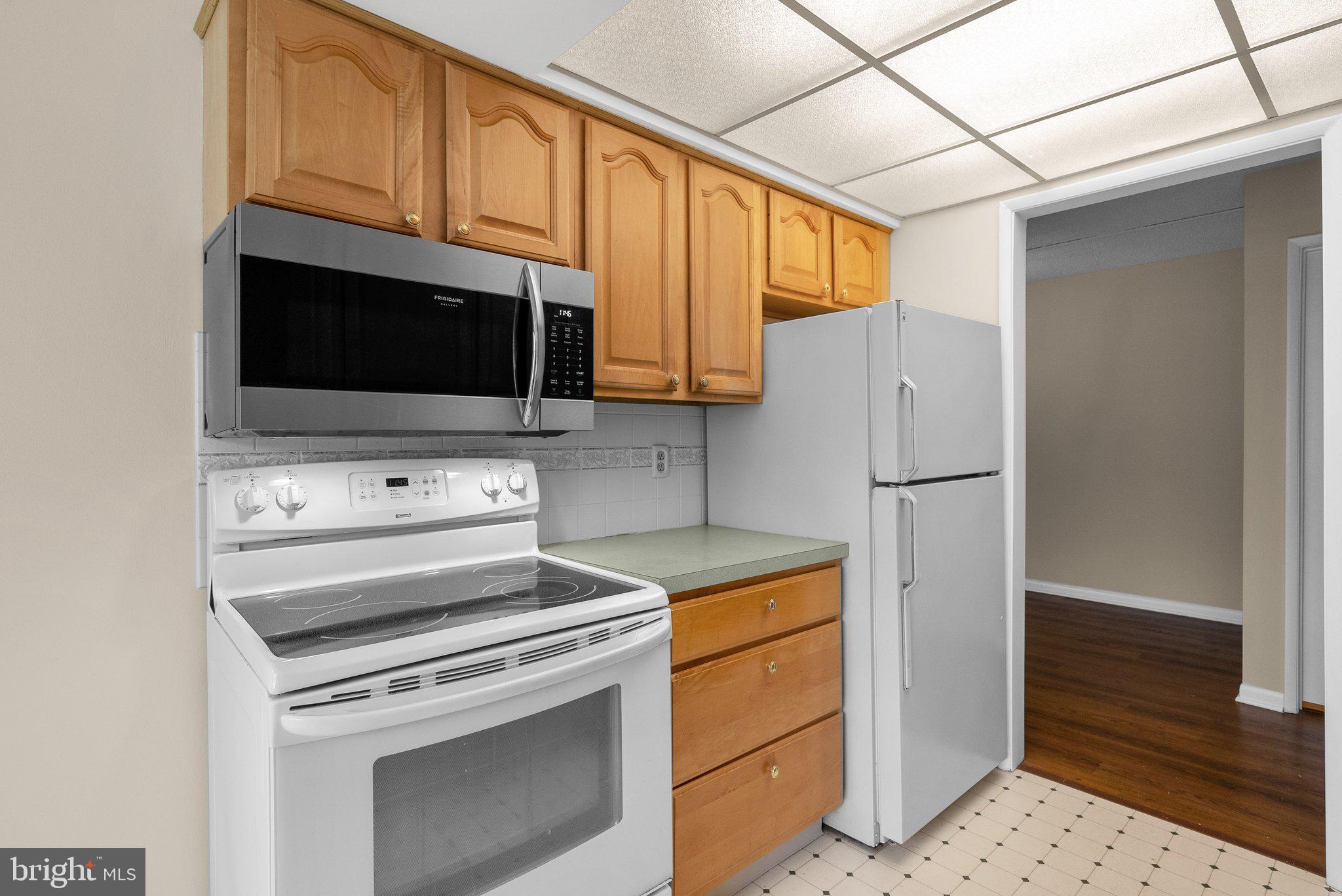 ROSSMOOR MUTUAL #19B - Residential