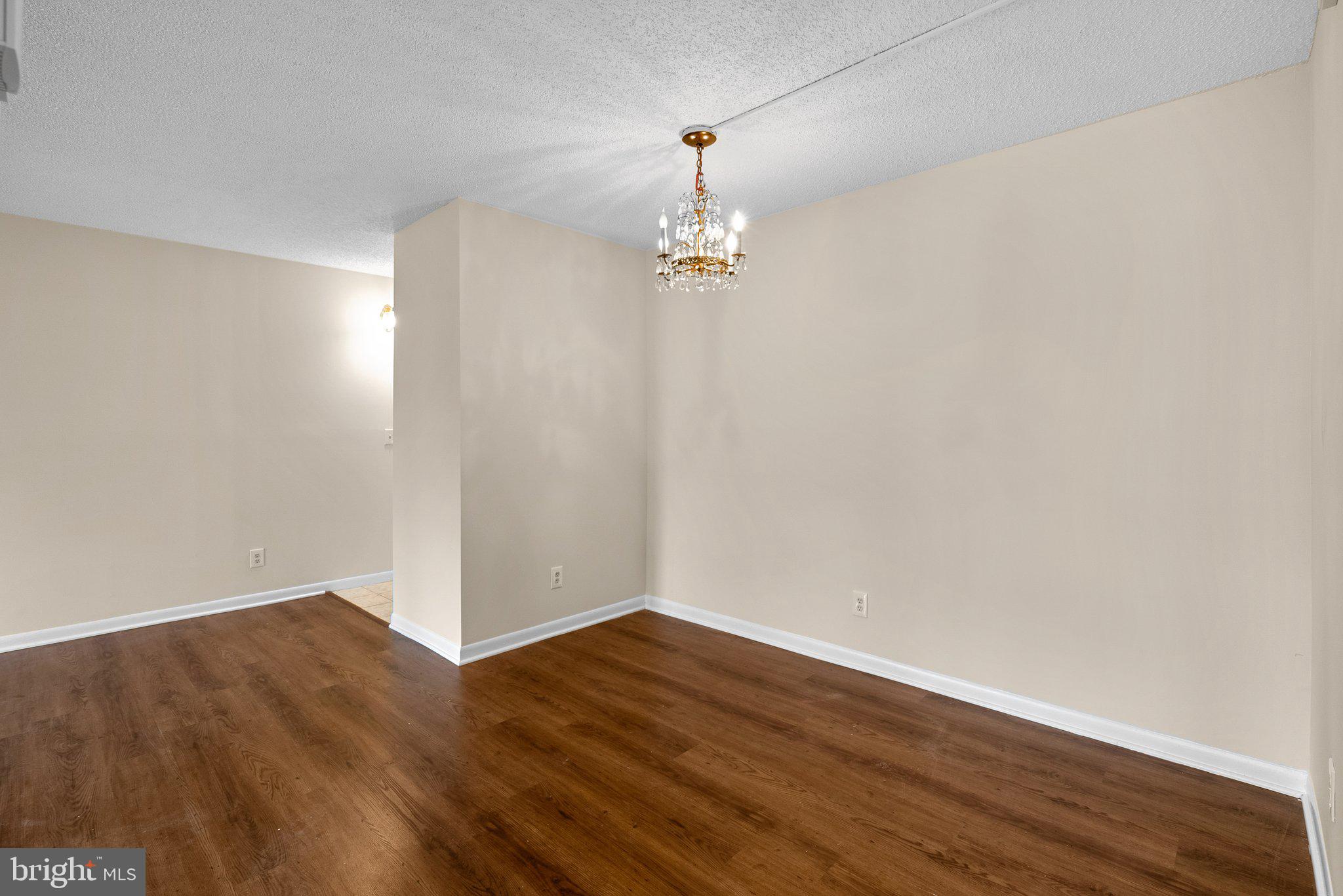 ROSSMOOR MUTUAL #19B - Residential