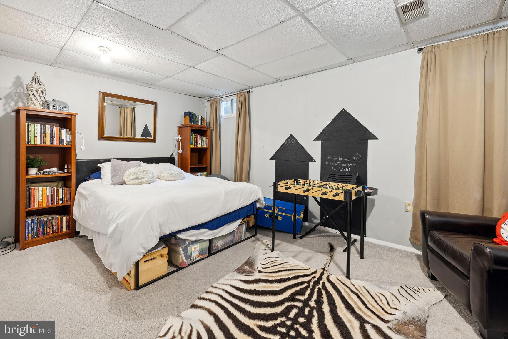 MILLS FARM - Residential