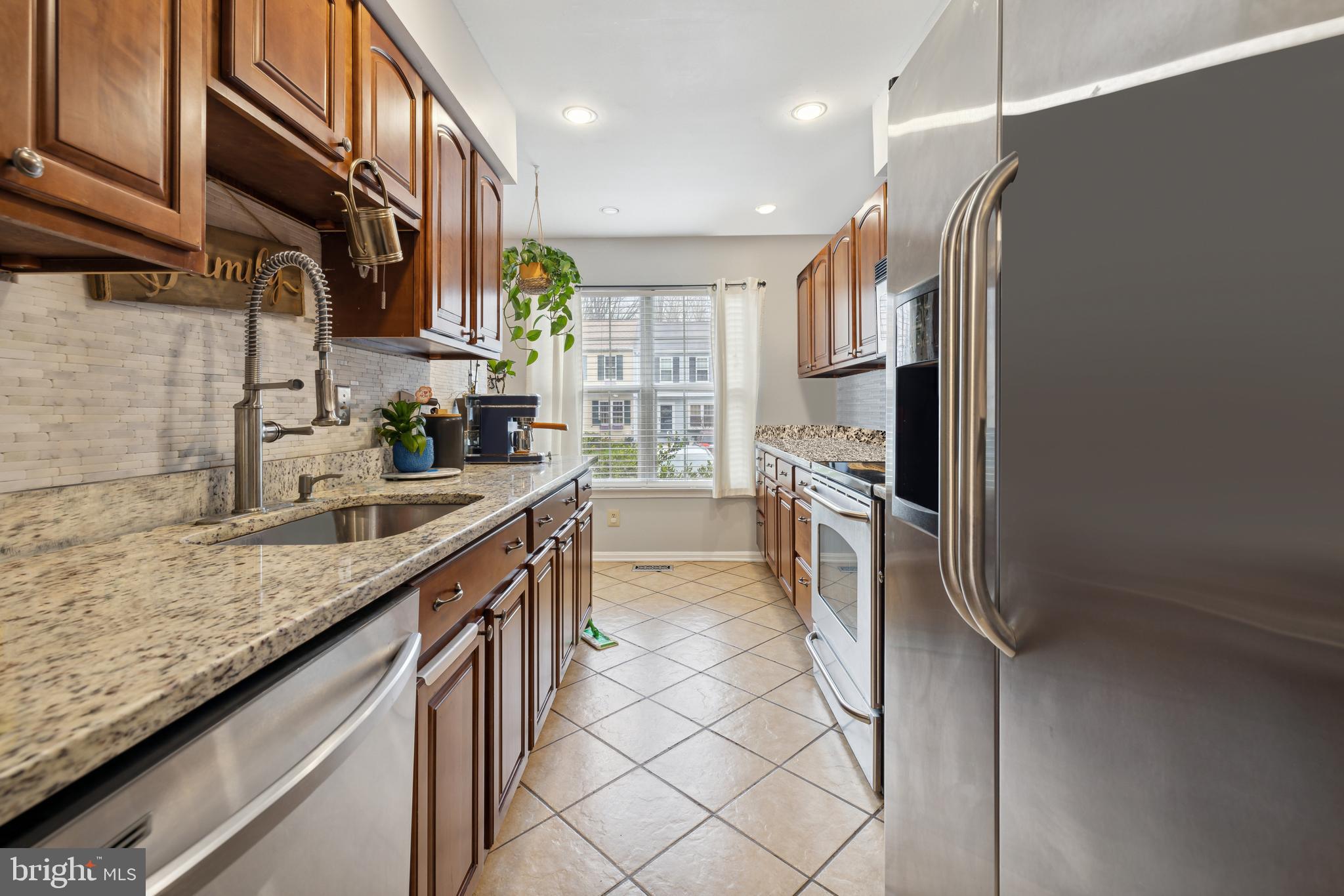 MILLS FARM - Residential