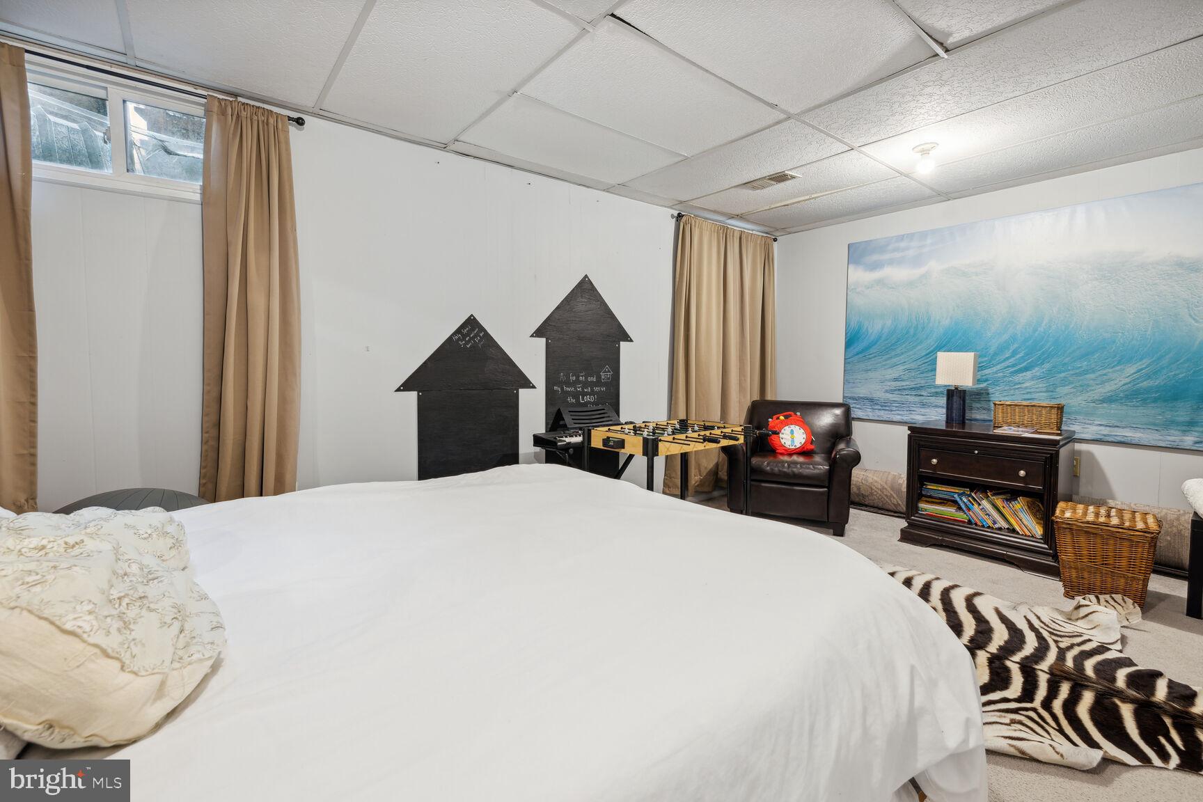 MILLS FARM - Residential