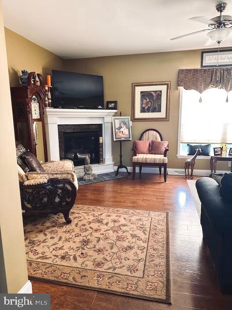 DOUGLASS VILLAGE - Residential