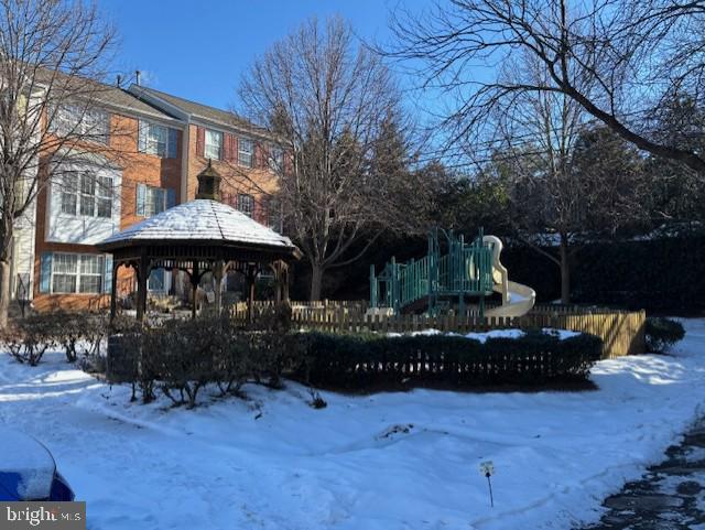 CENTRE VILLAGE - Residential