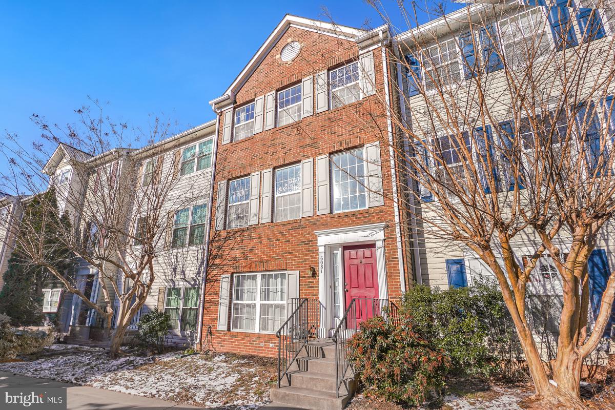 CENTRE VILLAGE - Residential