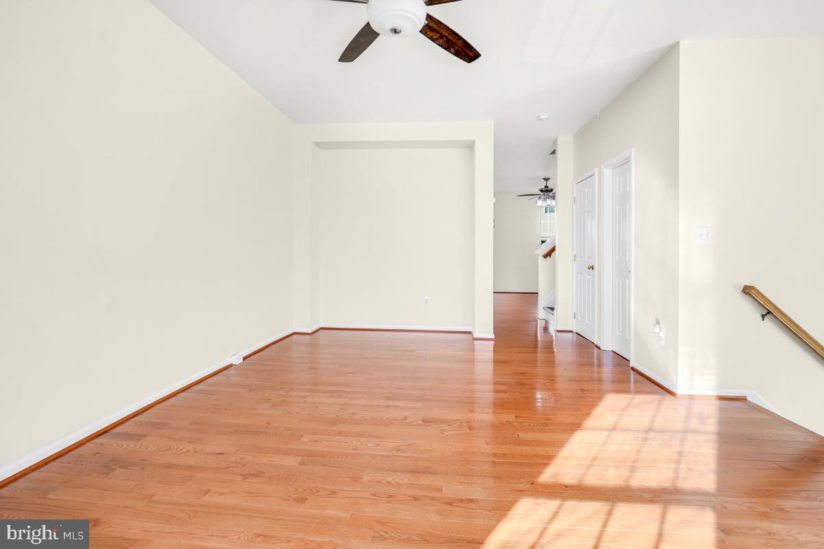 CENTRE VILLAGE - Residential