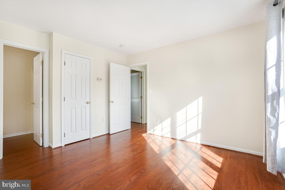 CENTRE VILLAGE - Residential