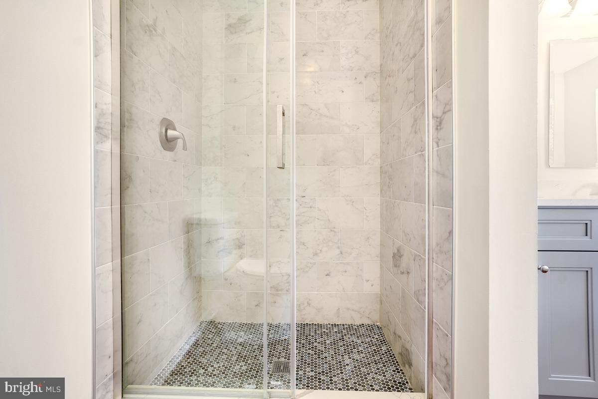 CENTRE VILLAGE - Residential