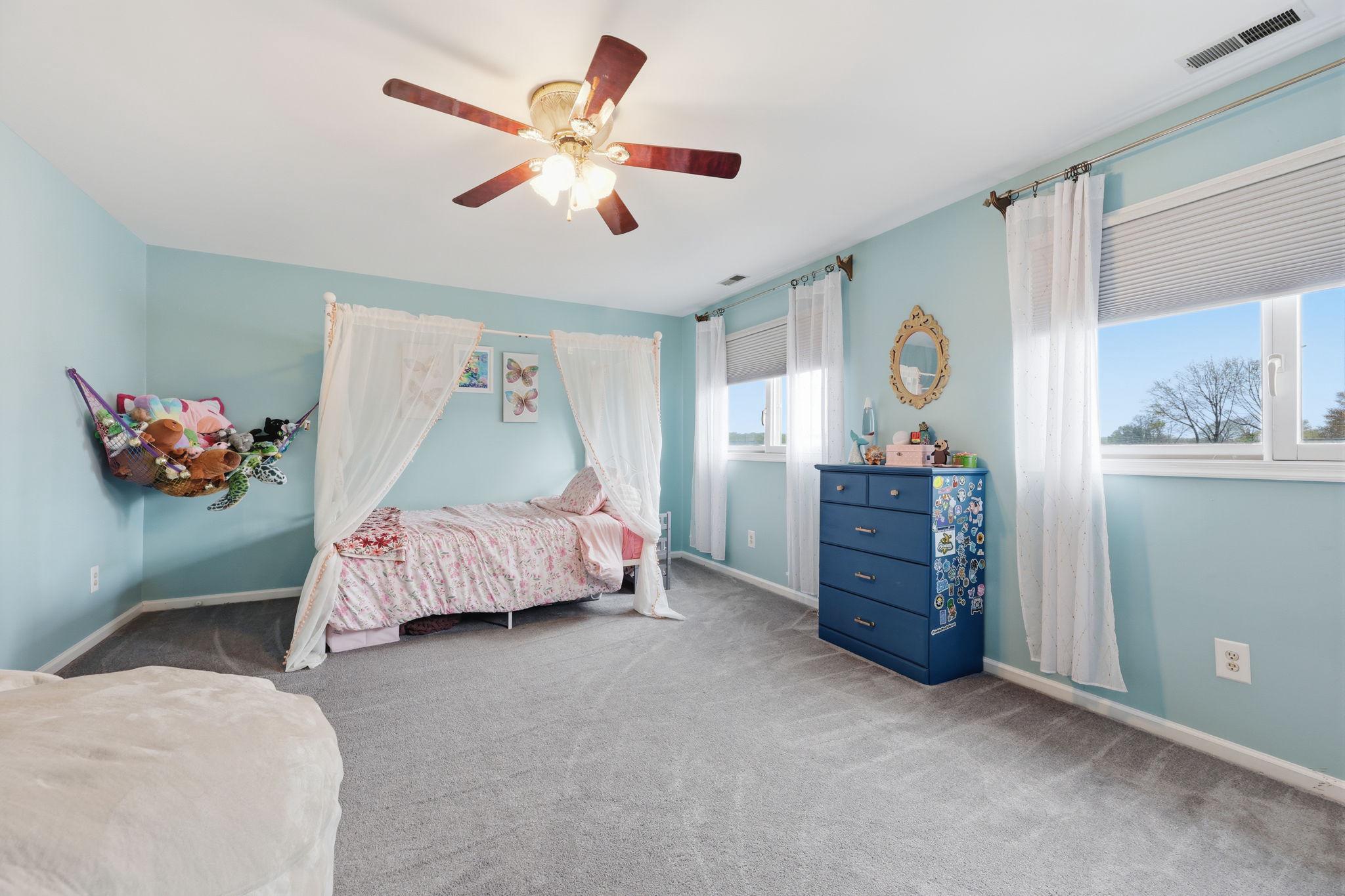 FAIRLESS HILLS - Residential