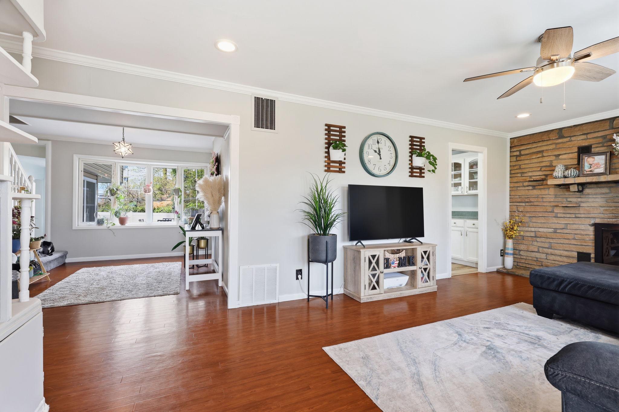 FAIRLESS HILLS - Residential