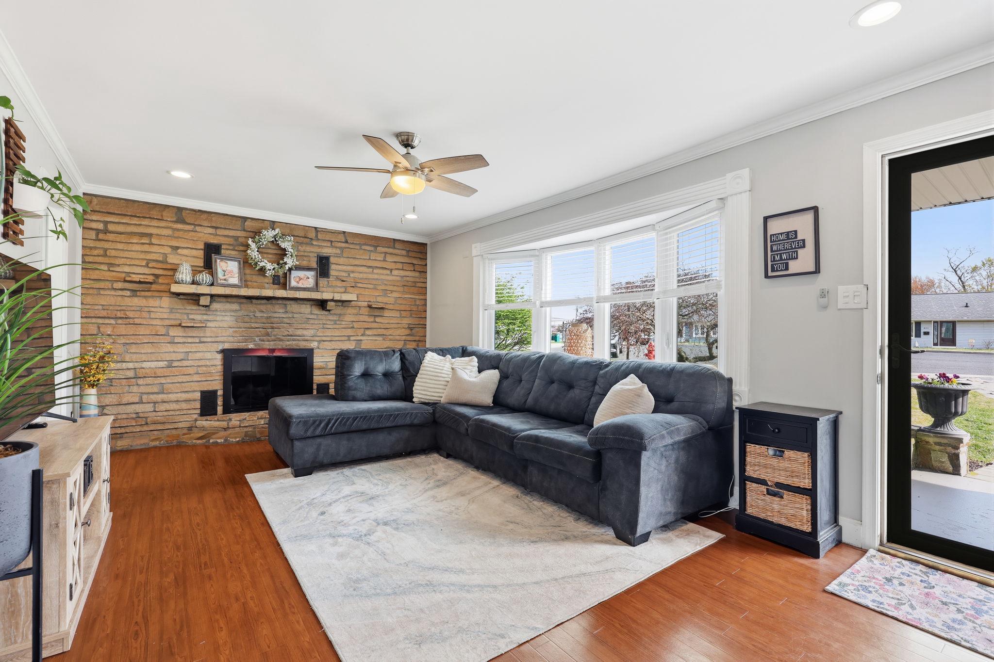 FAIRLESS HILLS - Residential