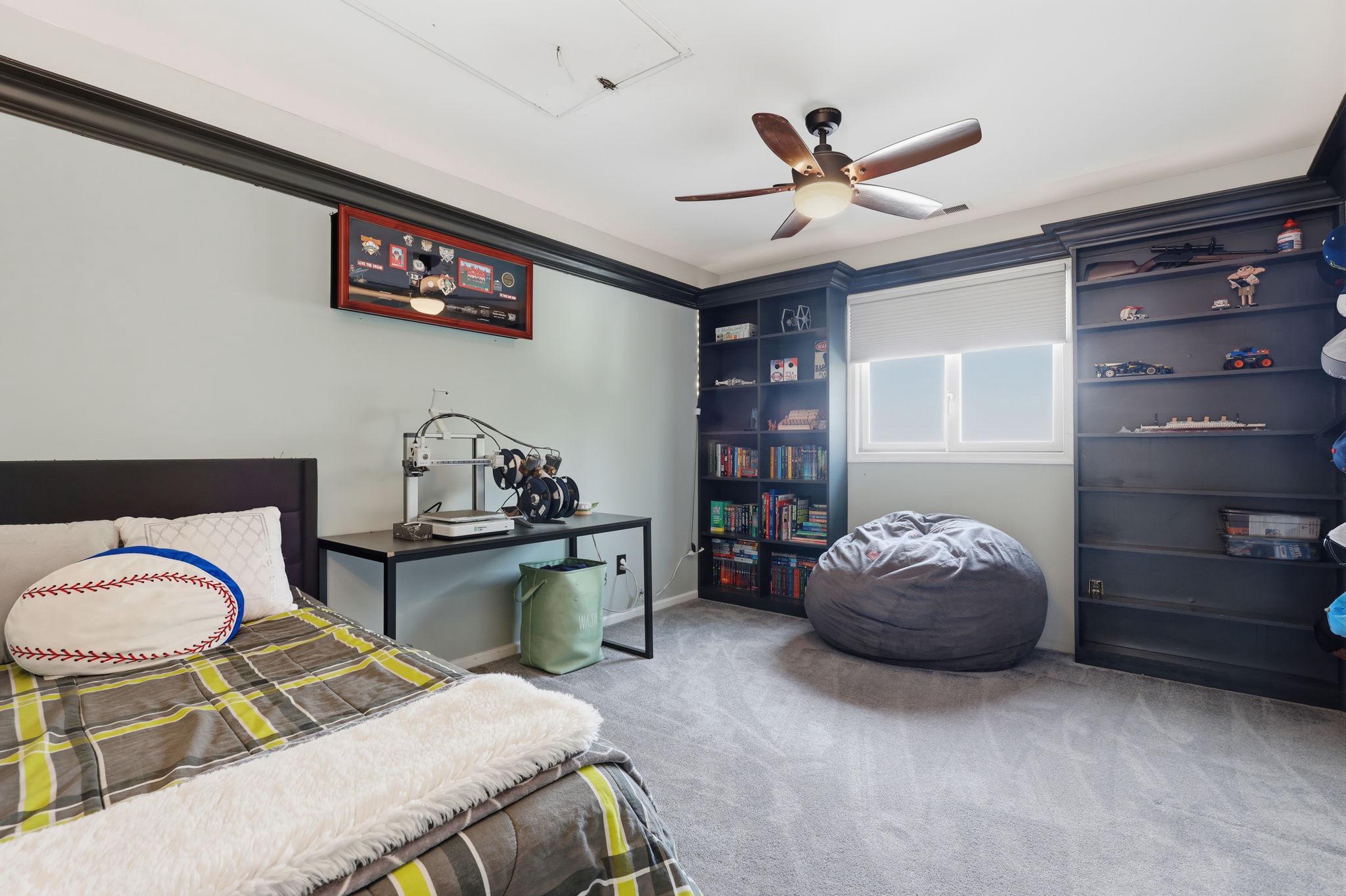 FAIRLESS HILLS - Residential