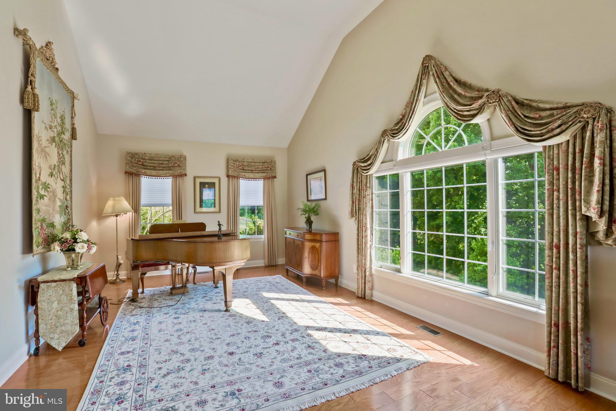 SHENSTONE - Residential