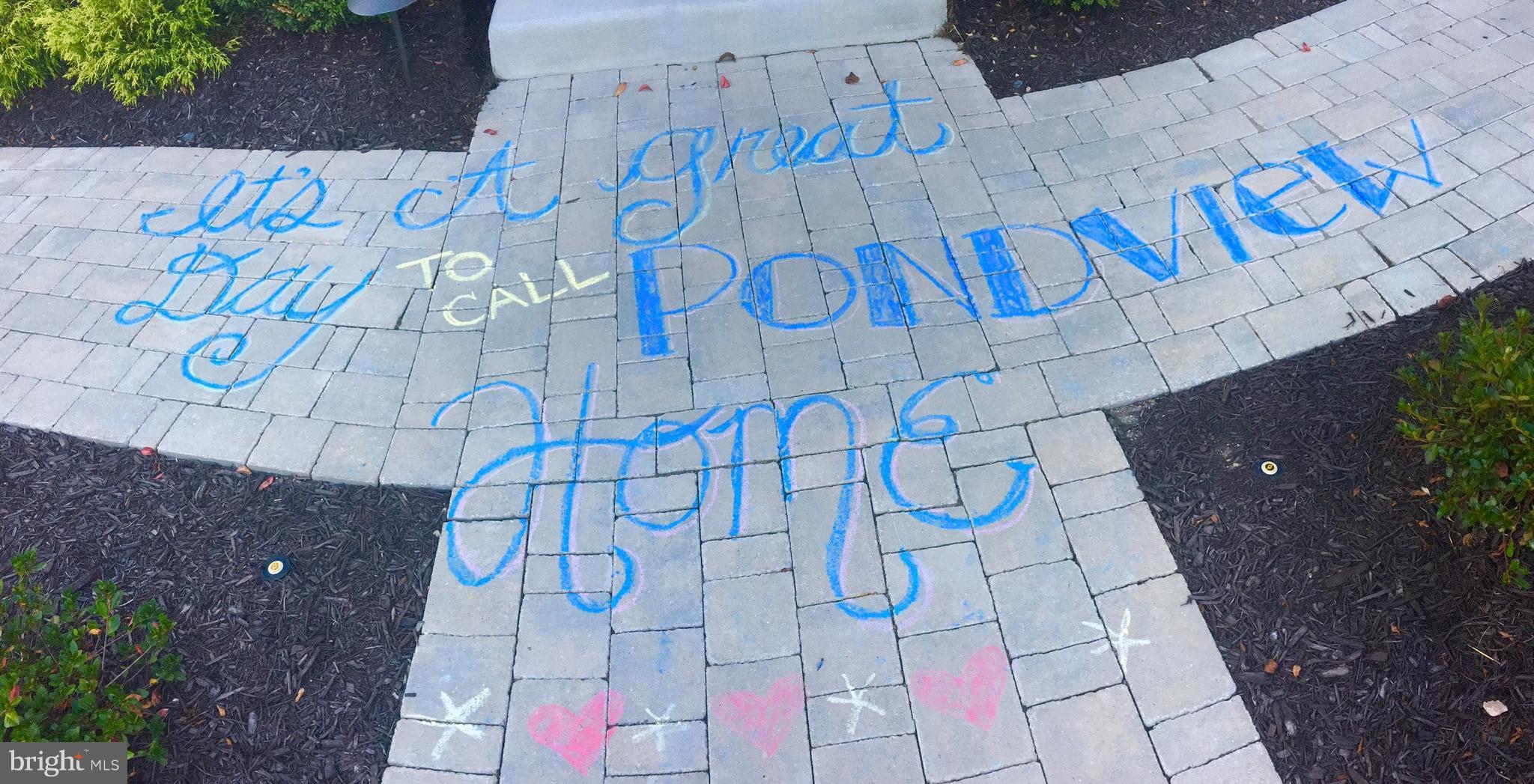 PONDVIEW - Residential