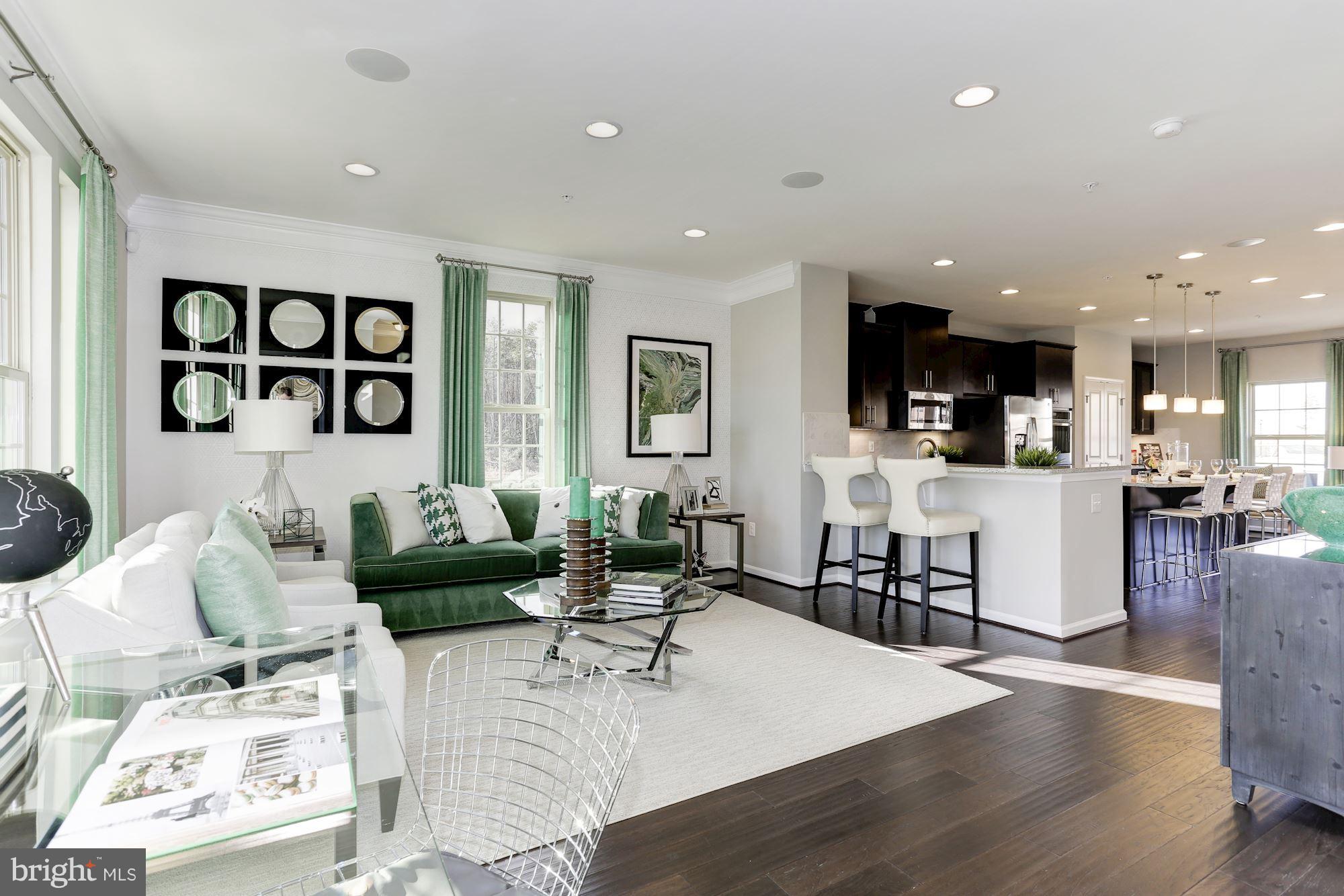 PONDVIEW - Residential