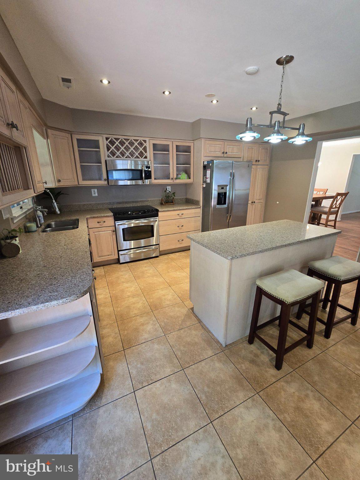 14004 MOUNT EAGLE LANE