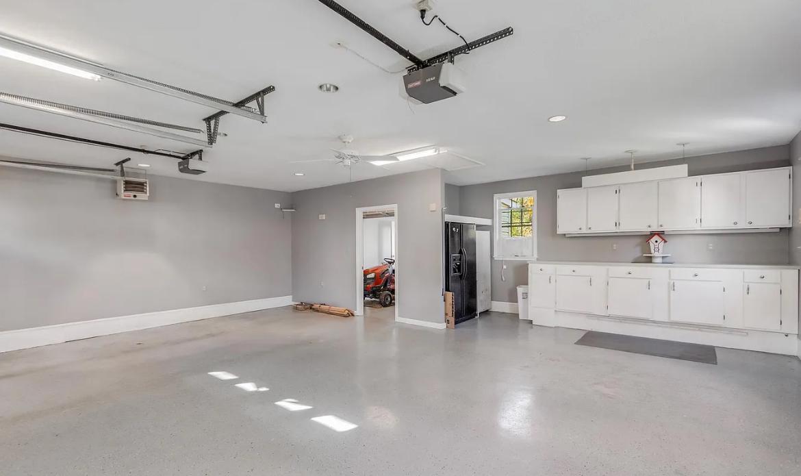 14004 MOUNT EAGLE LANE