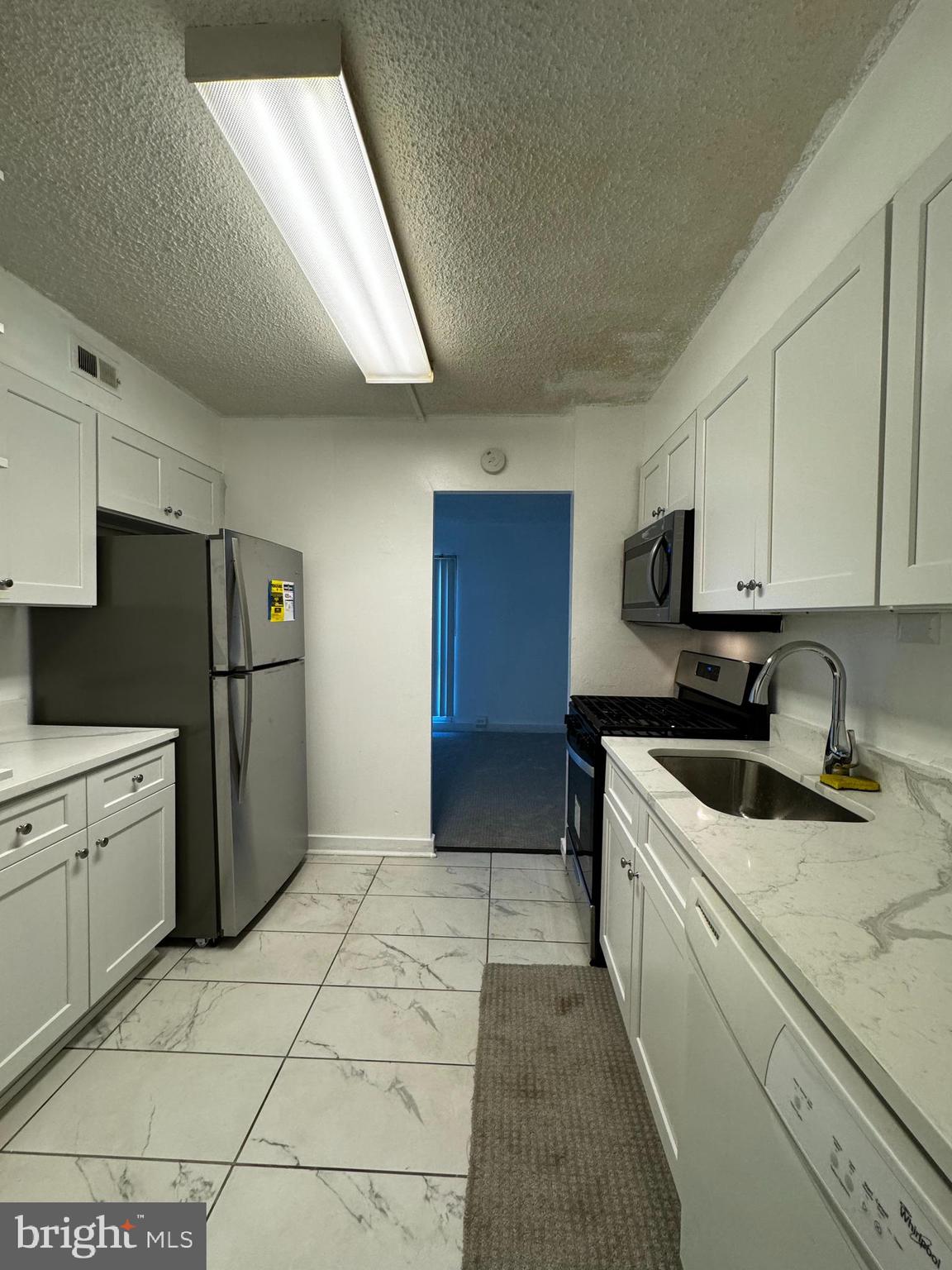 TREOVER CONDOMINIUM - Residential