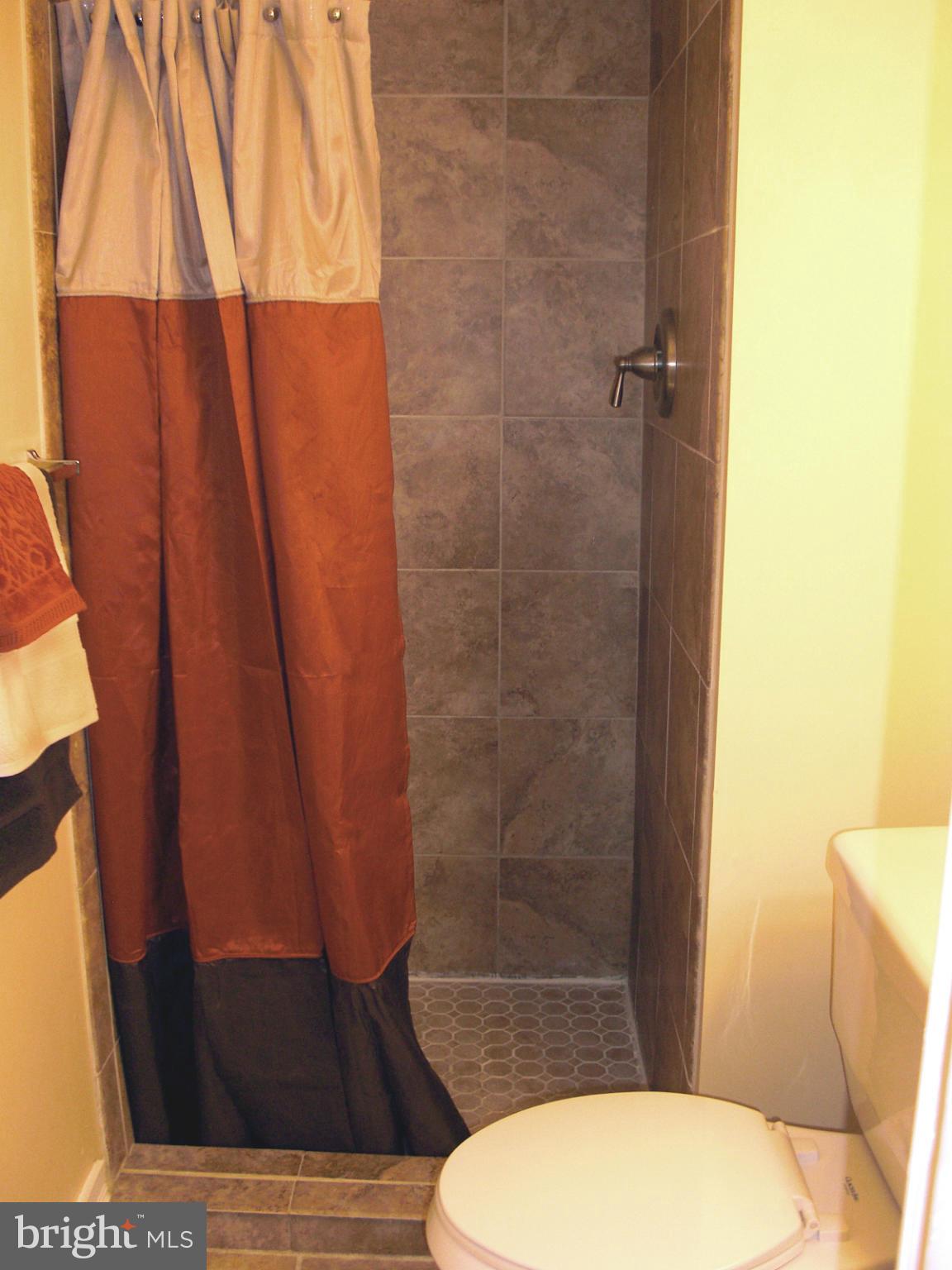 ORCHARD PLACE - Residential