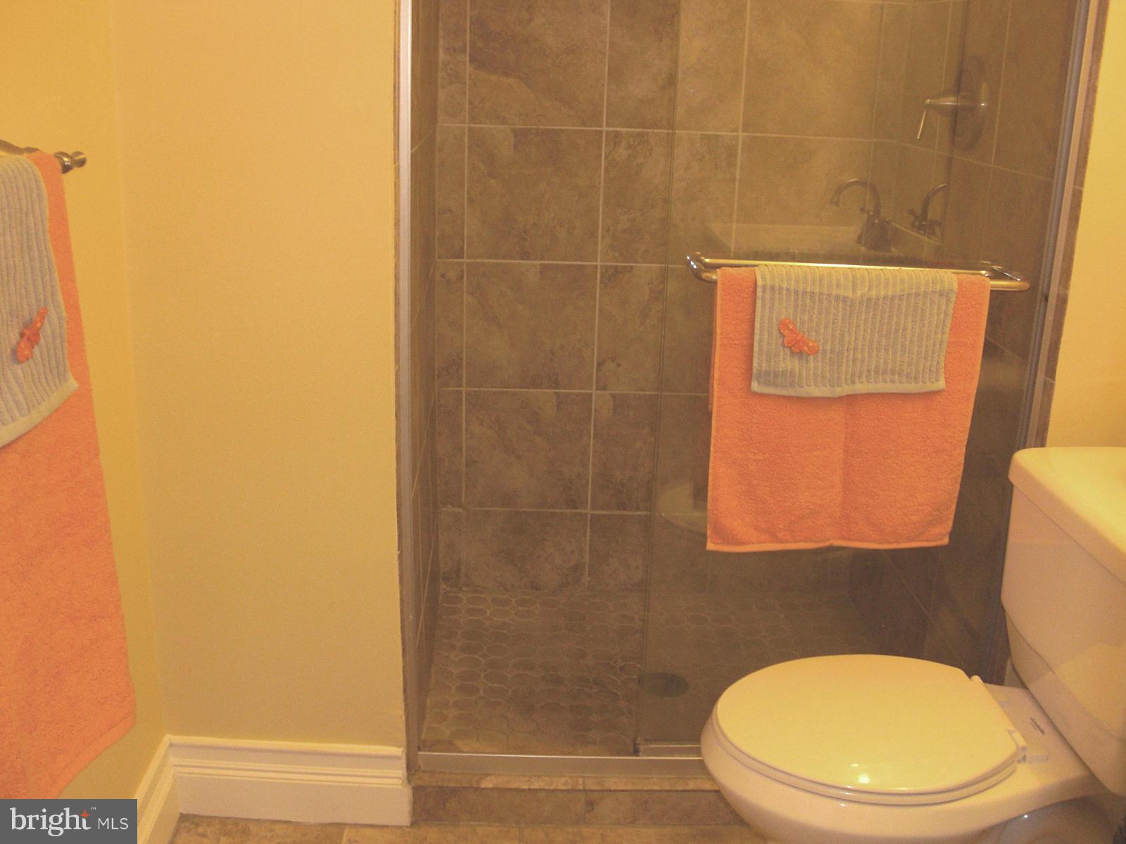 ORCHARD PLACE - Residential