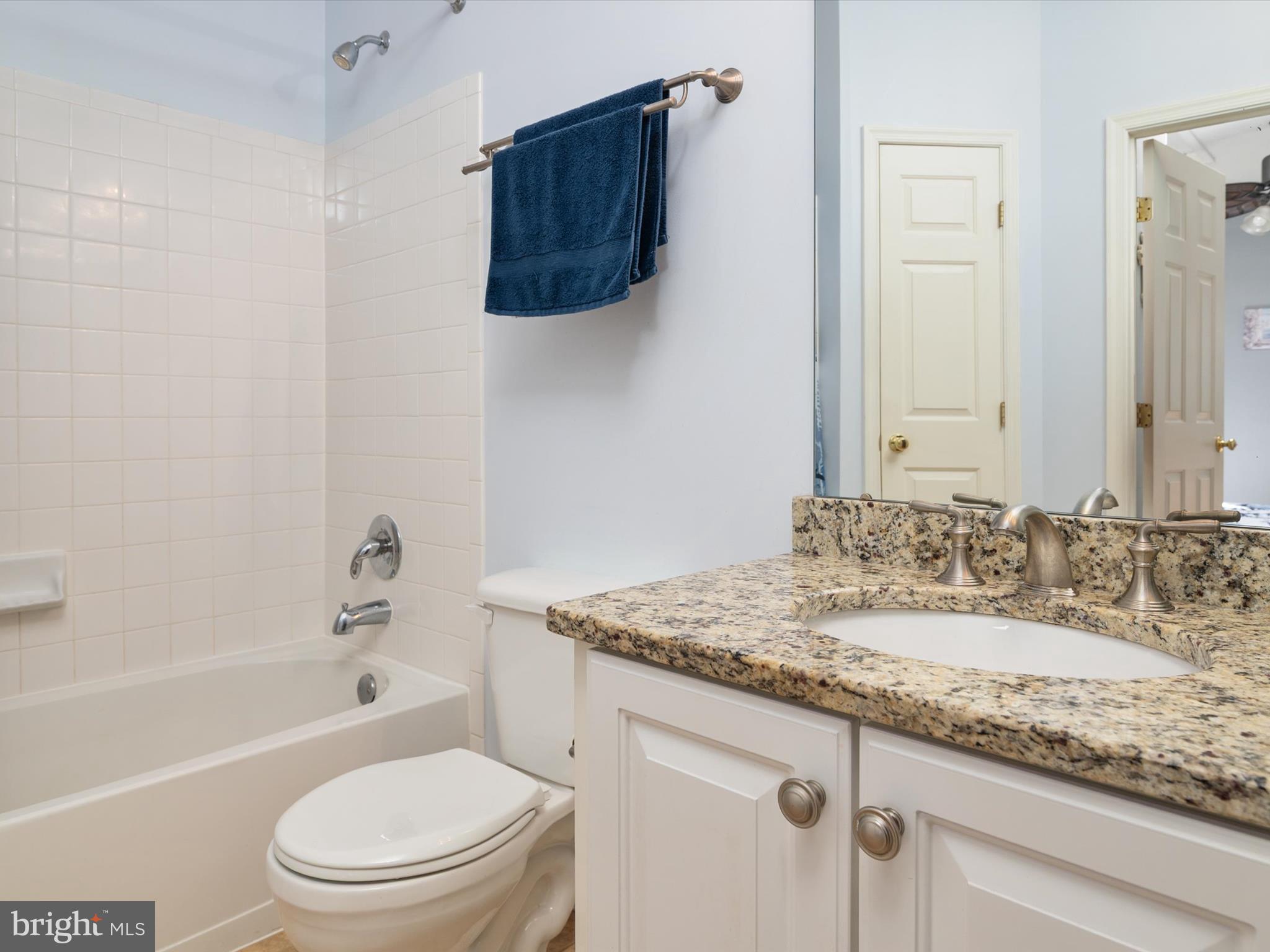 CHESTNUT POINT EAST - Residential