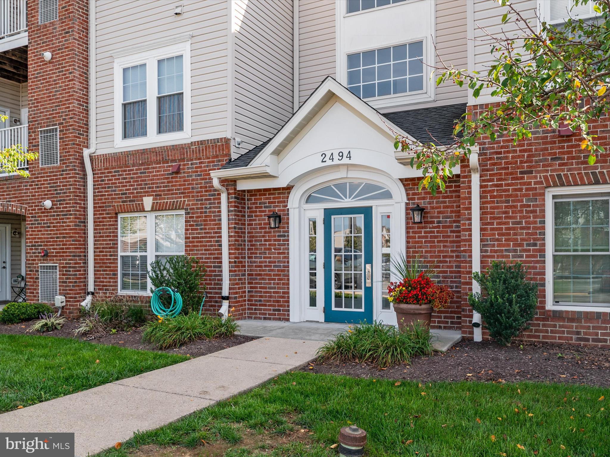 CHESTNUT POINT EAST - Residential