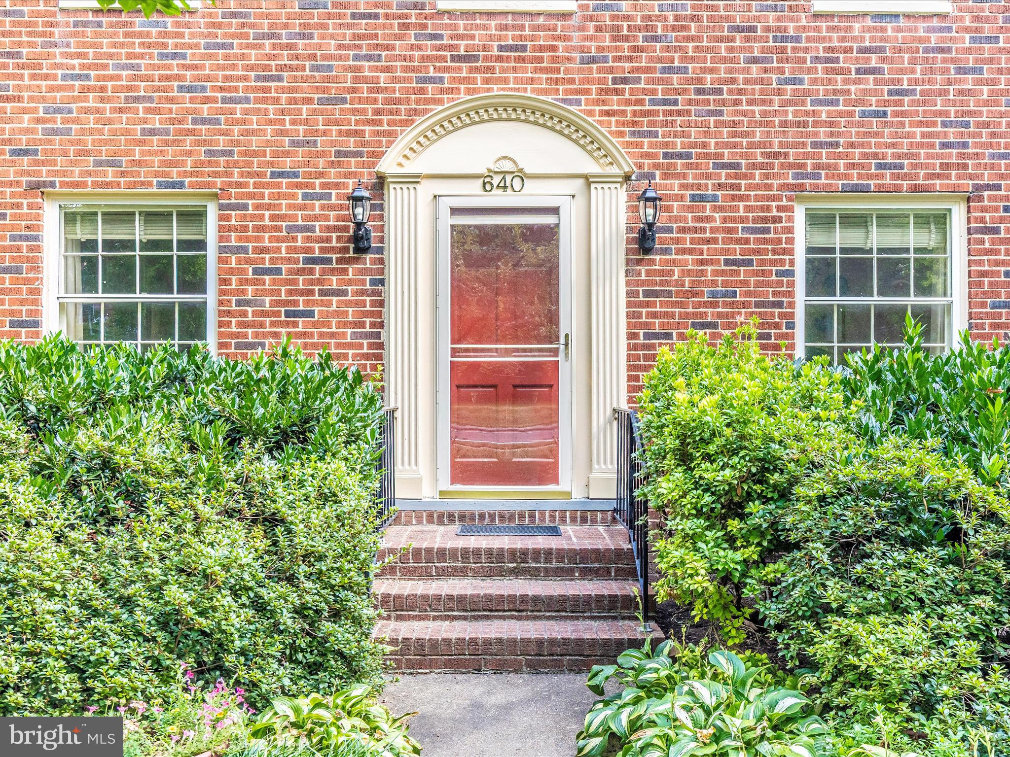 640 WILSON PLACE