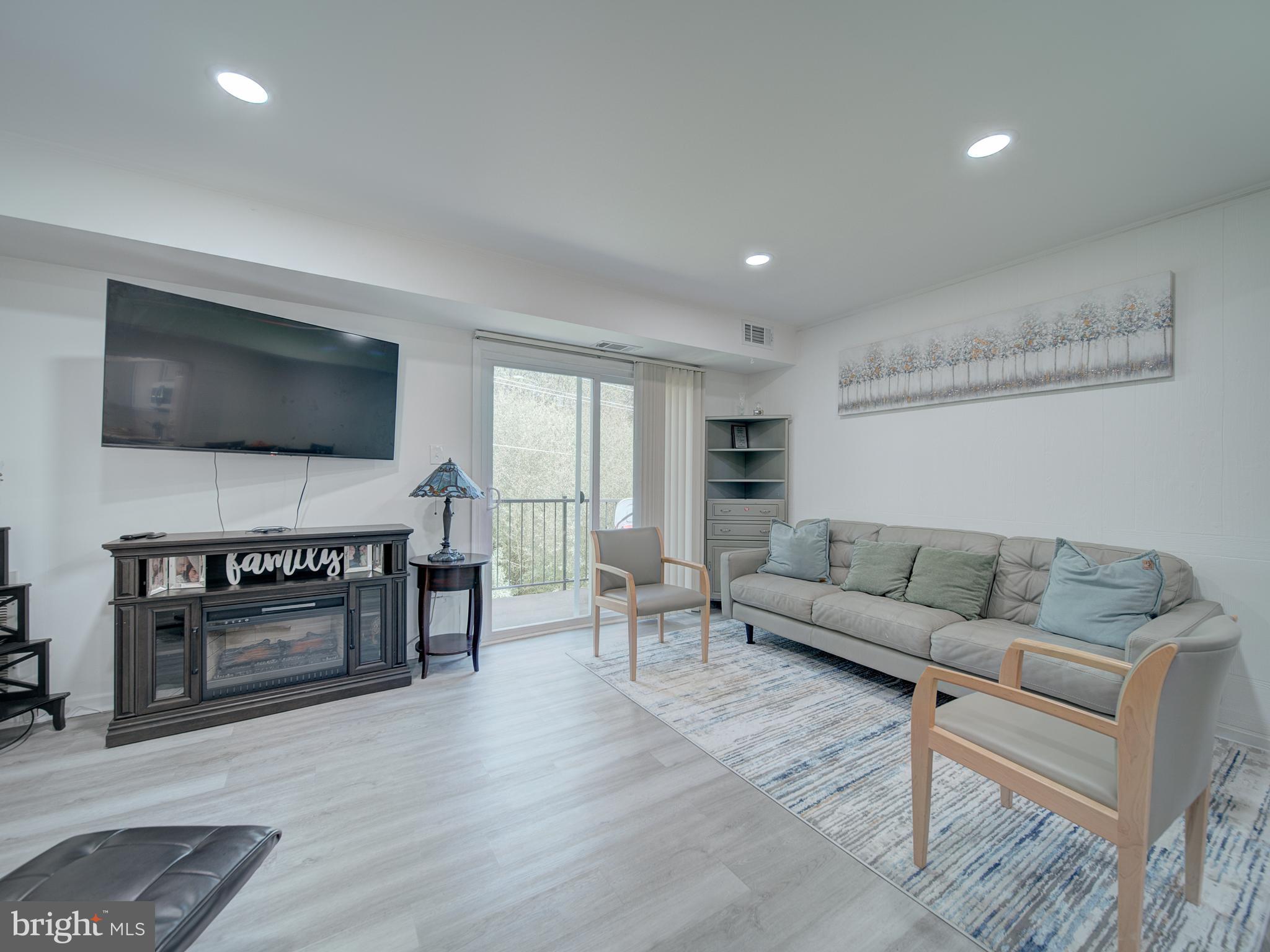 NEWBERRY - Residential