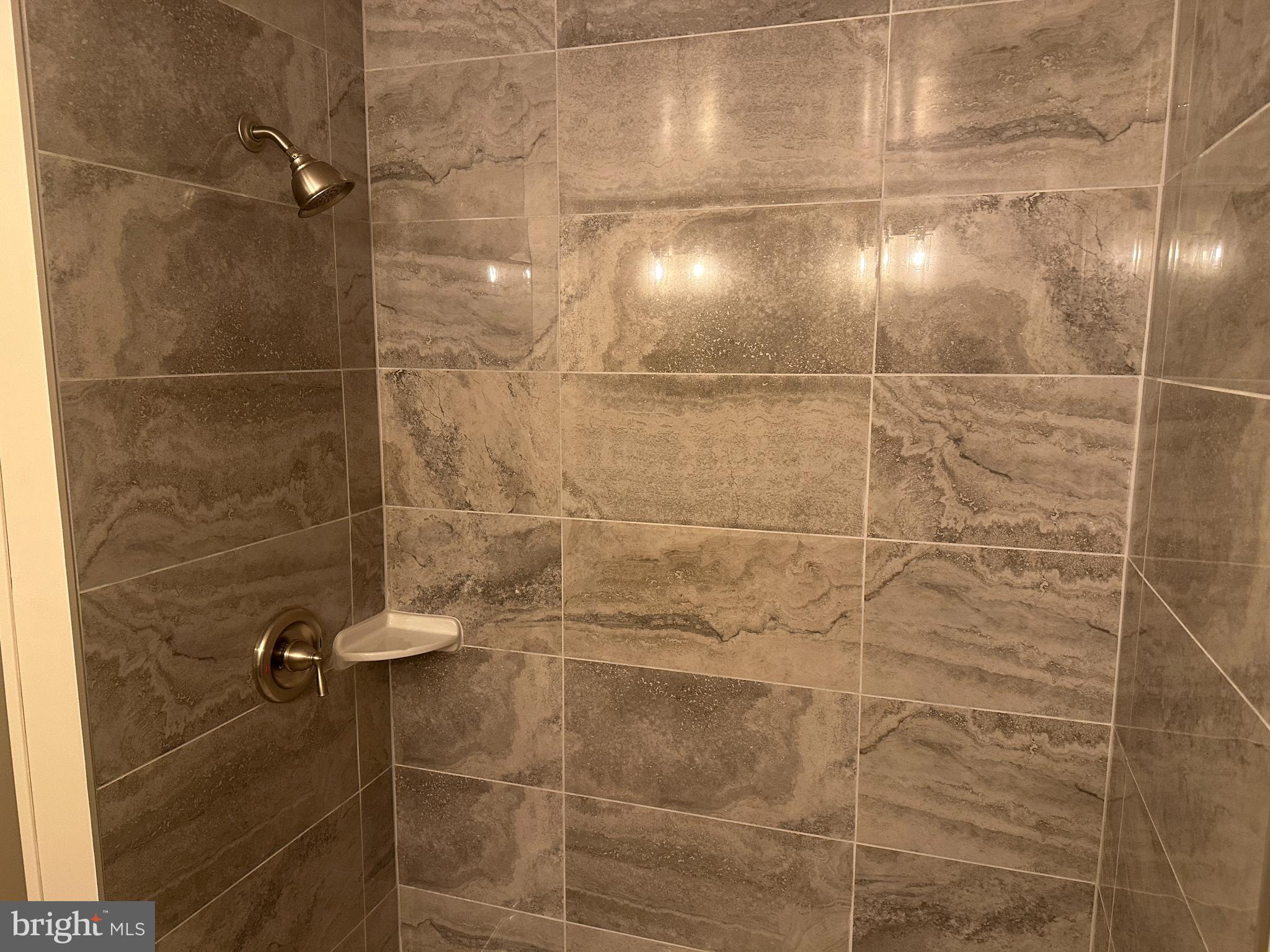 BAYVIEW - Residential Lease