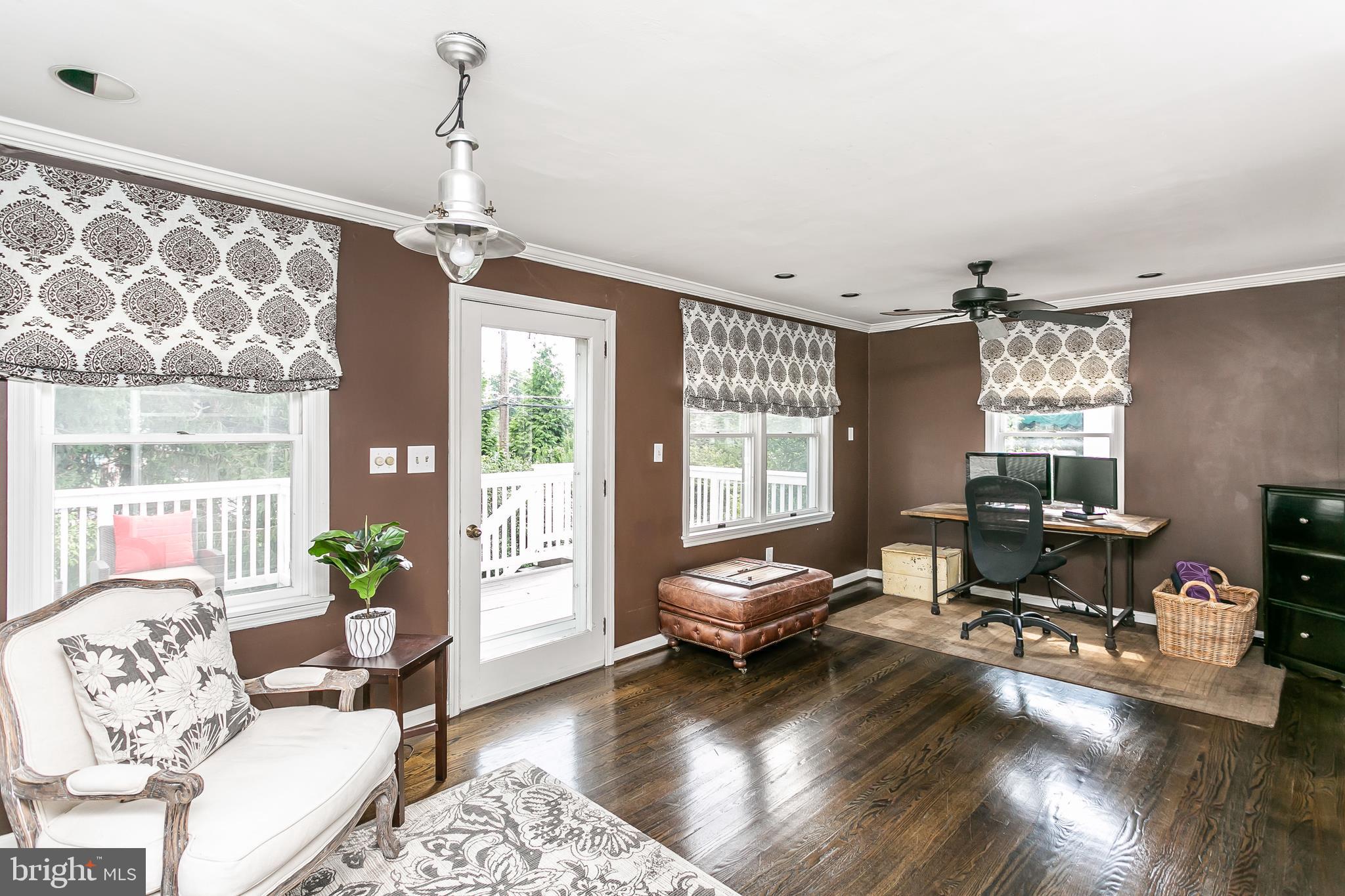 SOUTHLAND HILLS - Residential