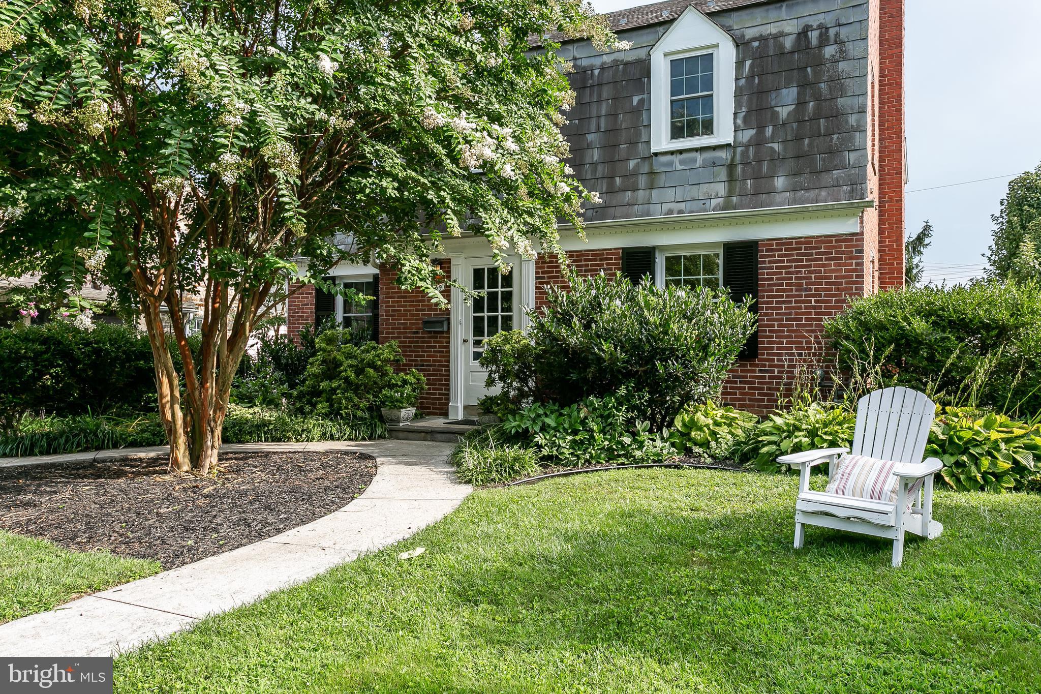 SOUTHLAND HILLS - Residential