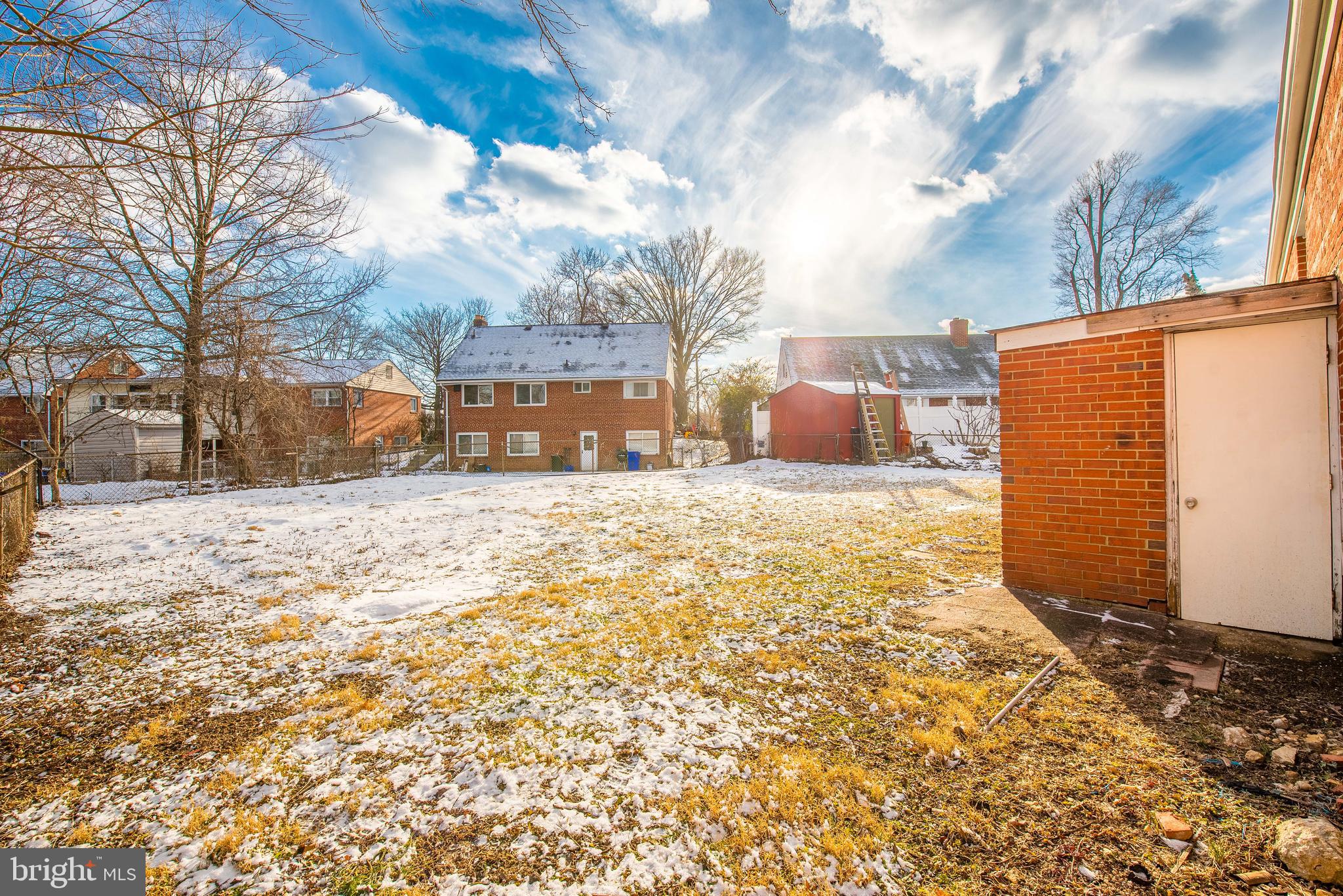 OAKVIEW - Residential