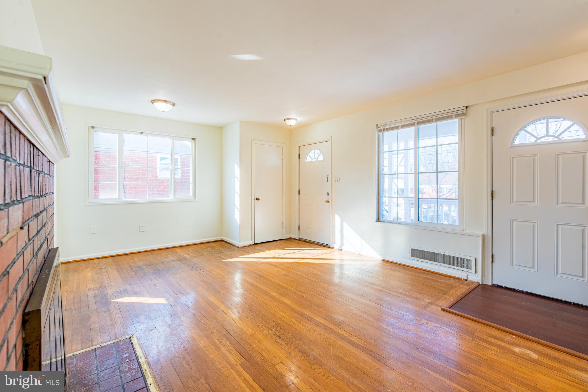 OAKVIEW - Residential