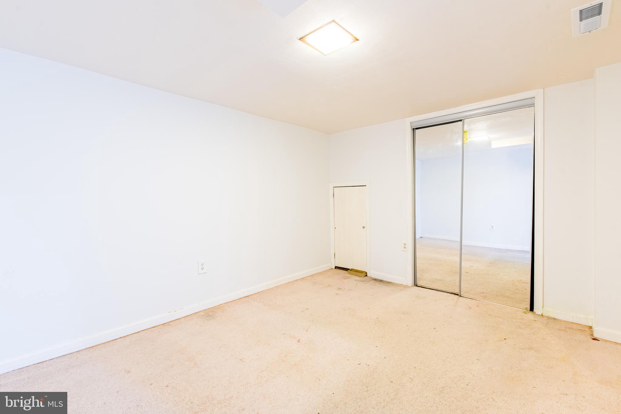 OAKVIEW - Residential