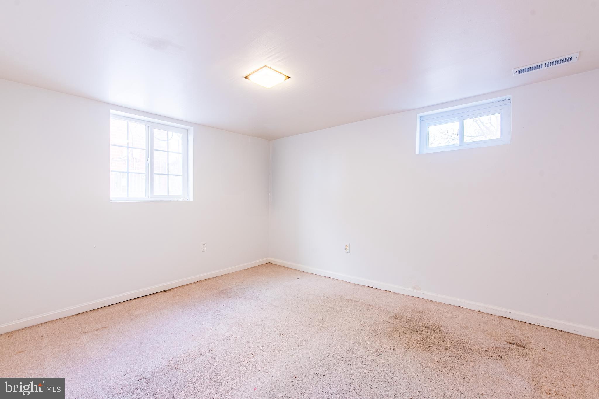 OAKVIEW - Residential