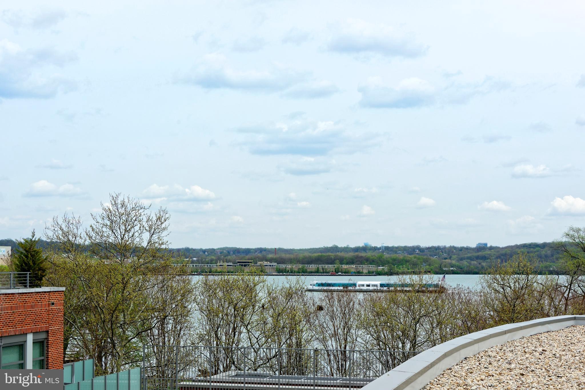 THE ORONOCO - Residential