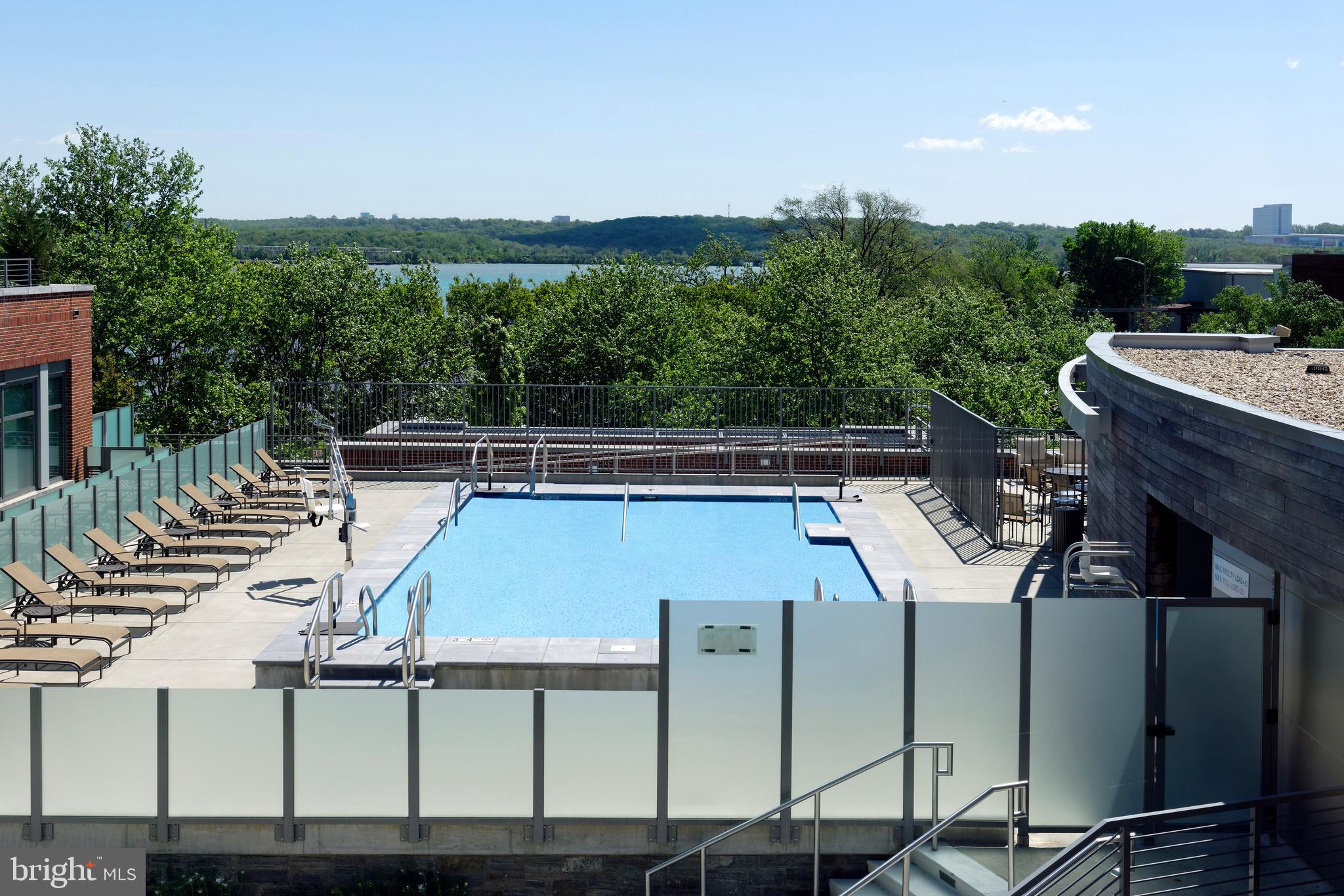 THE ORONOCO - Residential