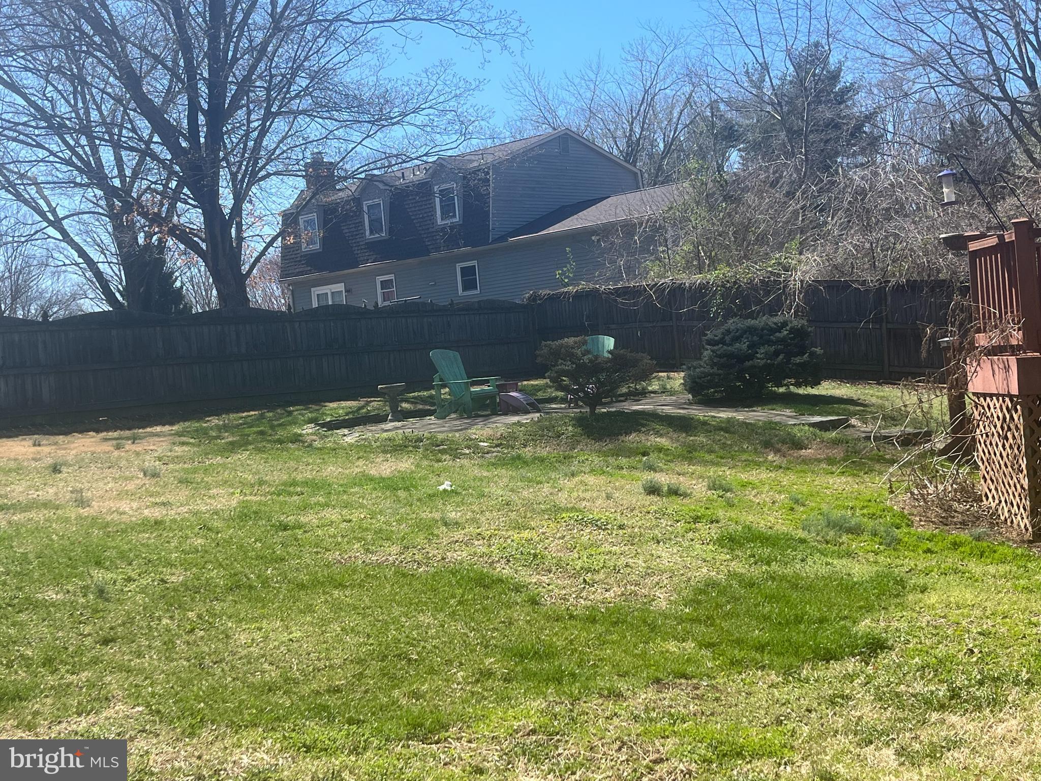 SHERATON HILLS EAST - Residential