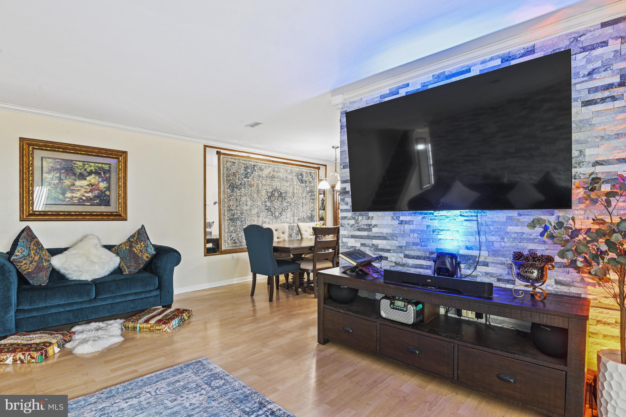 10519 STONINGTON LANE